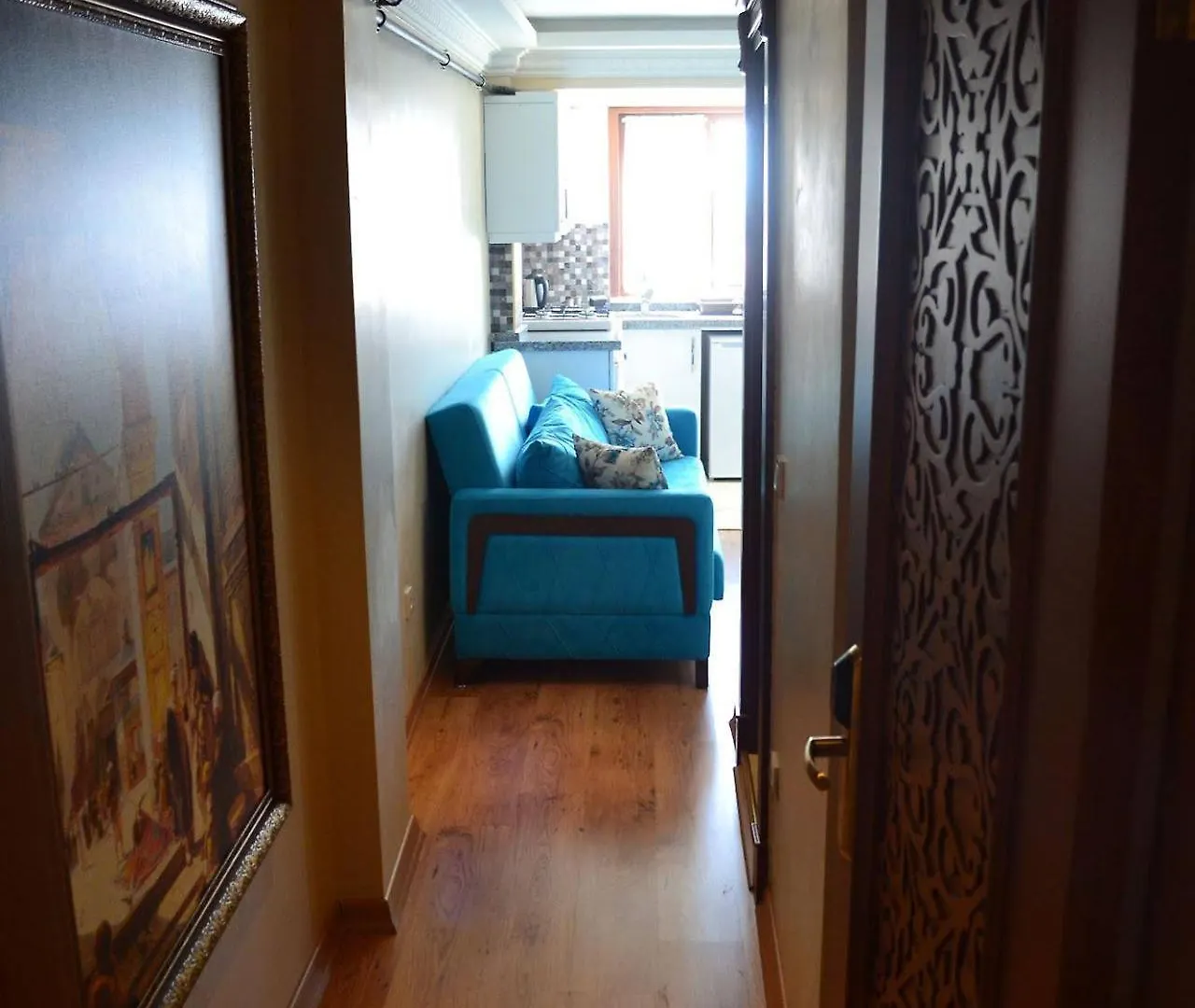 Blue Istanbul Suites 3*,