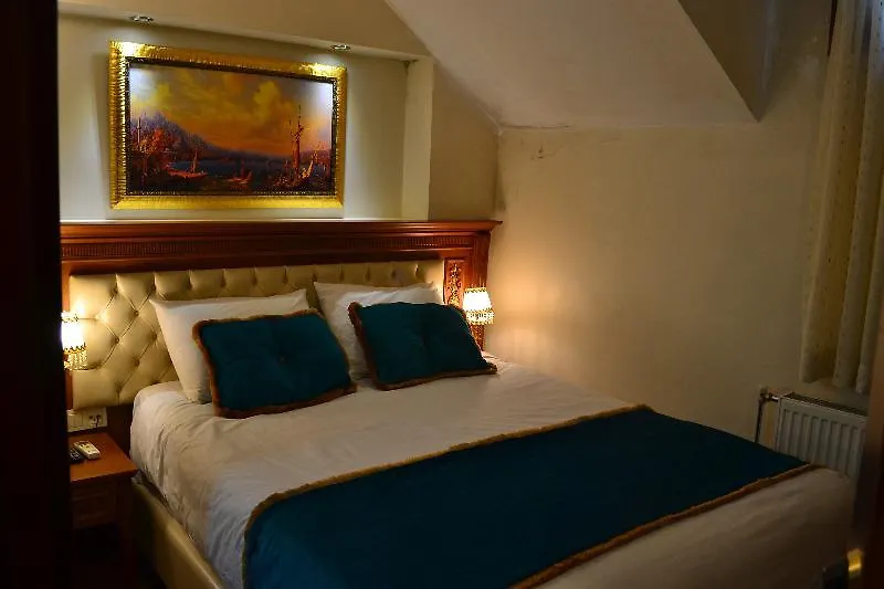 Blue Istanbul Suites