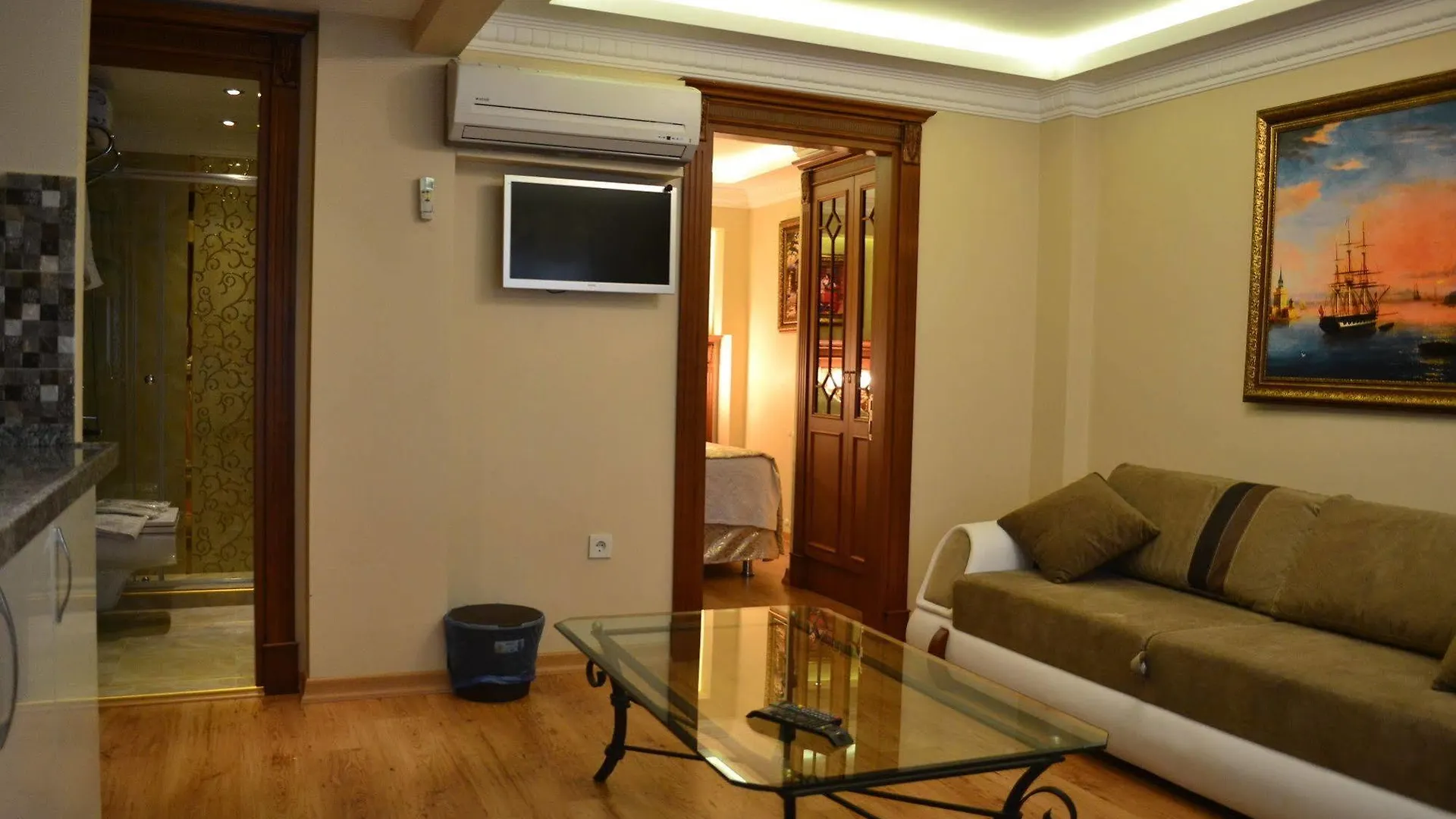 Blue Istanbul Suites Aparthotel