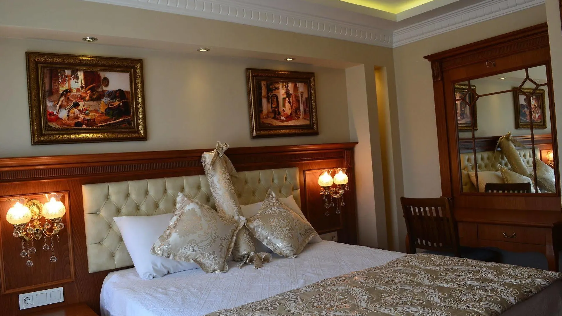 Blue Istanbul Suites